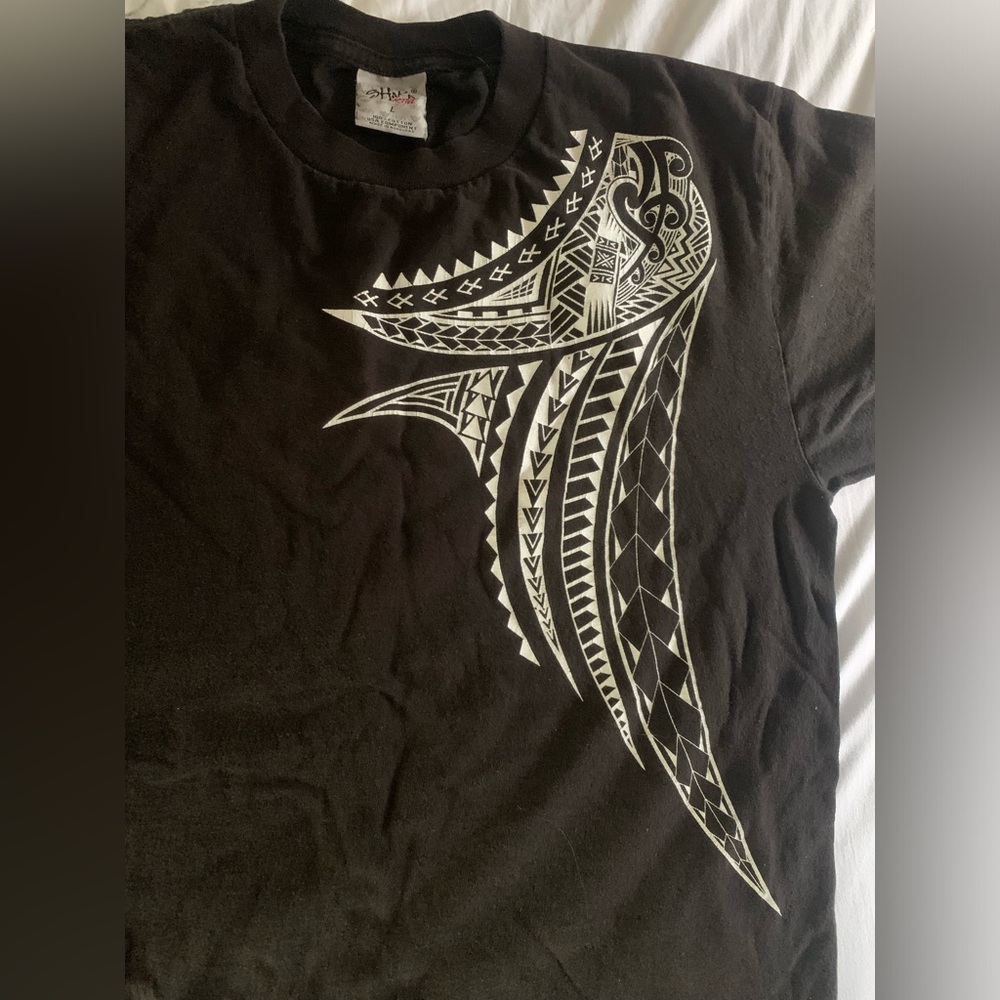 Rare Vintage Hawaiian Tribal Tee